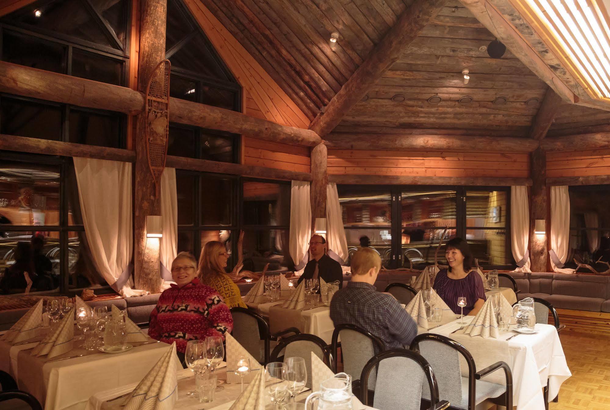 Fell Centre Kiilopaeae, Hotelli Niilanpaeae Saariselka Bagian luar foto